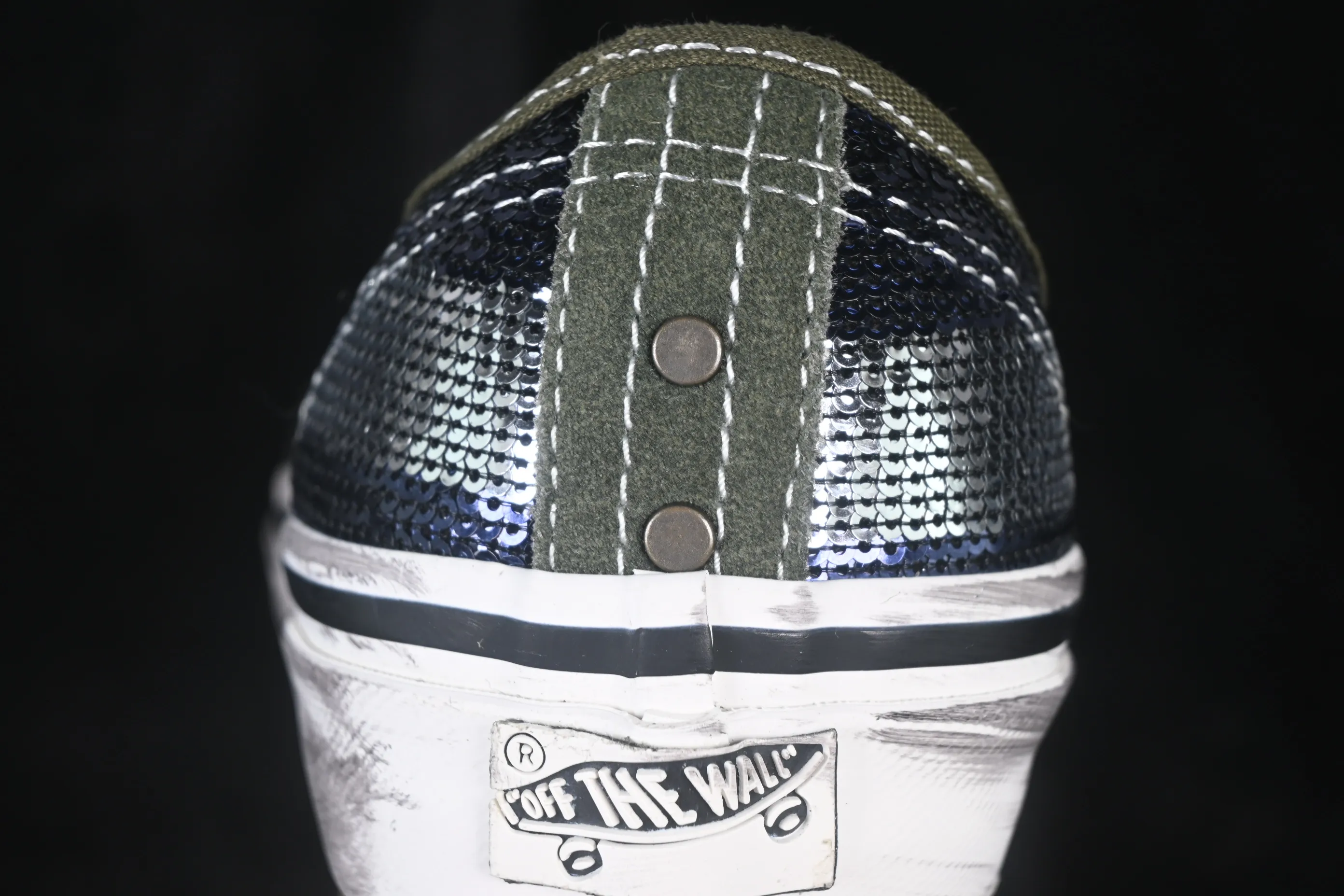 All categories Vans Vans series Vans Low Vans low-top Vans Authentic 44 Vans high-end branch low-top casual skateboard shoes VN000DB824O